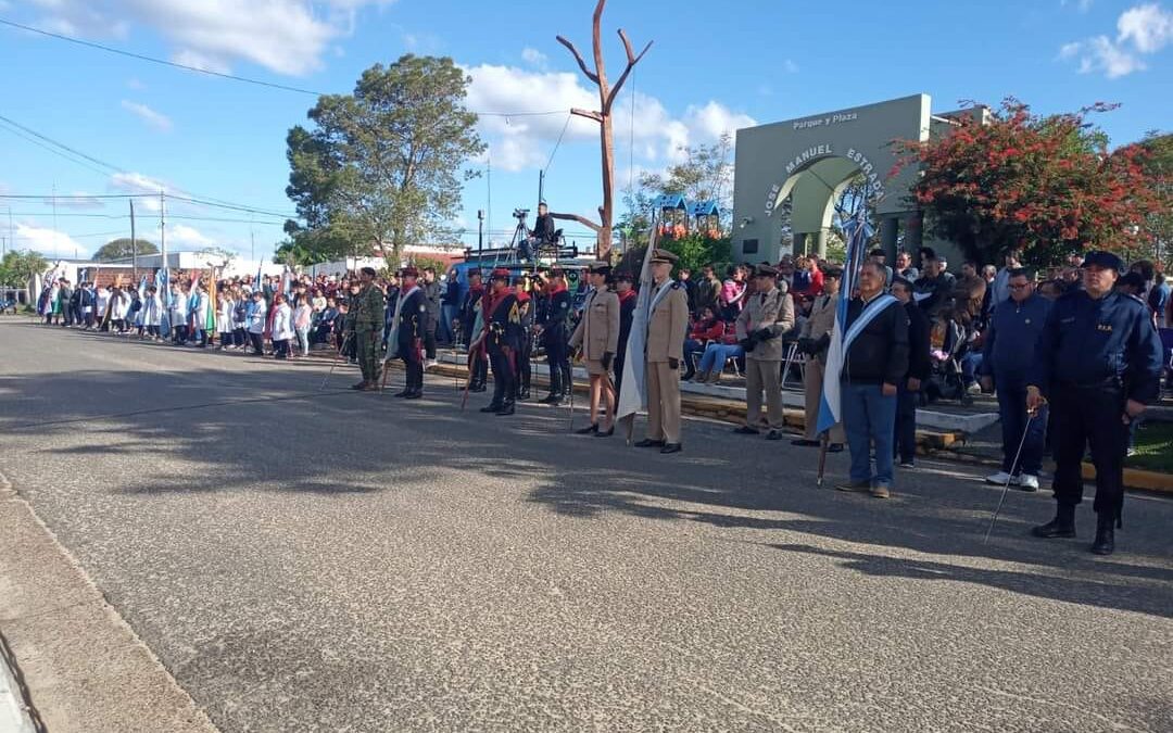 ACTO Y DESFILE CIVICO MILITAR