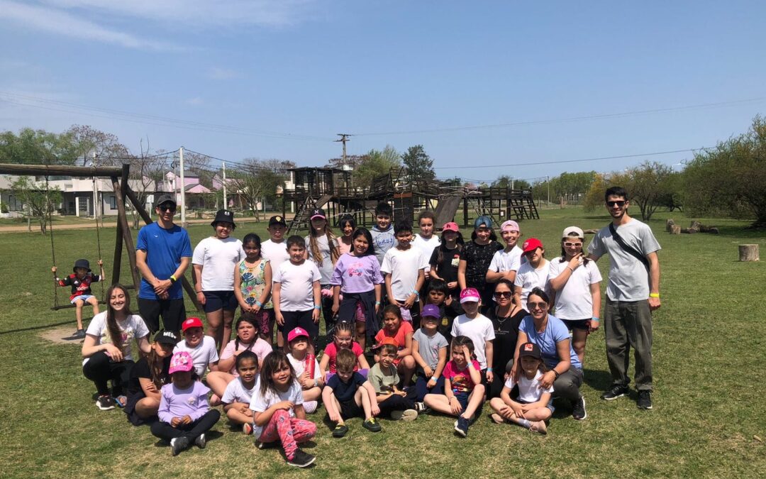 EDUCAR TAMBIEN ES CONSTRUIR LAZOS DE AMISTAD