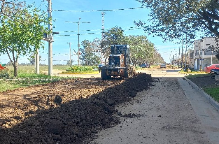 MANTENIMIENTO Y AMPLIACION DE CALLES