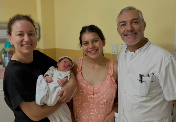 NACIMIENTO, EMOCIÓN, AMOR Y FUTURO