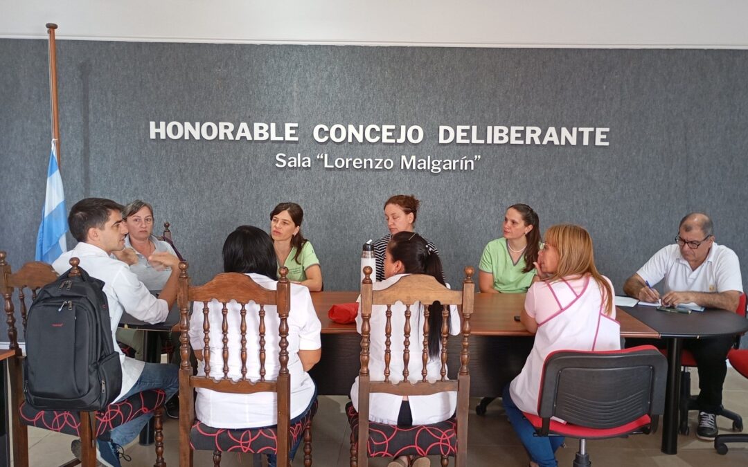 TRABAJO CONJUNTO CON ESCUELAS RURALES