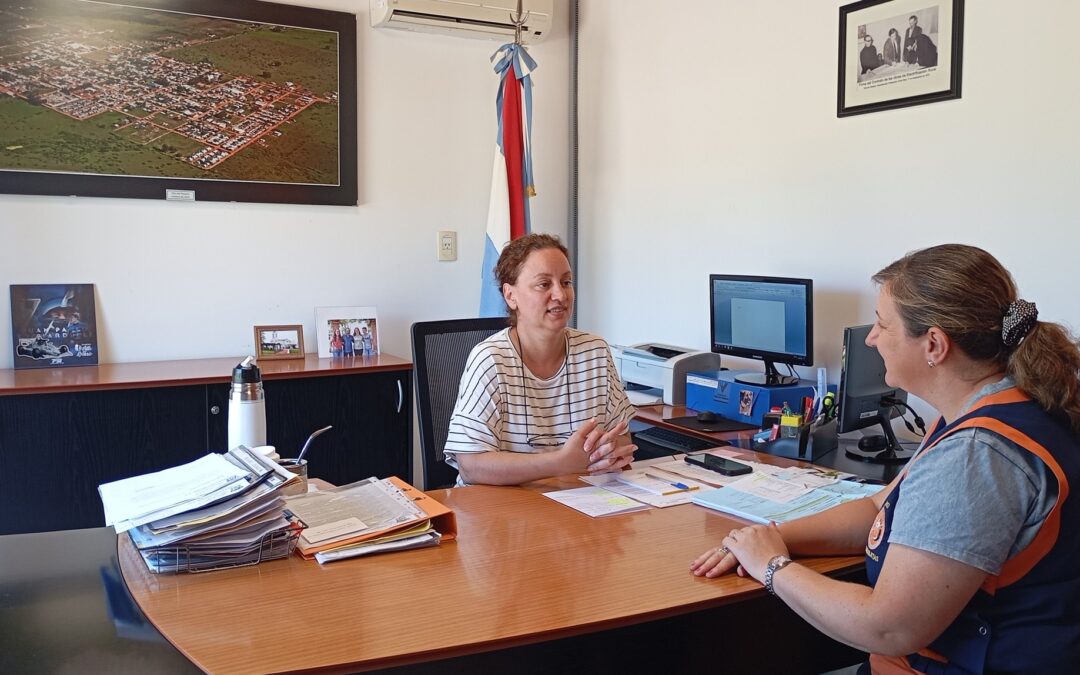 FORTALECER A LA EDUCACIÓN PARA BRINDAR MAS OPORTUNIDADES