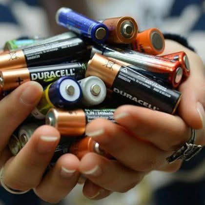 RECOLECCIÓN DE PILAS, COLILLAS Y ACEITES USADOS