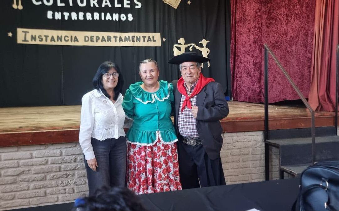 ADULTOS MAYORES EN LO MÁS ALTO